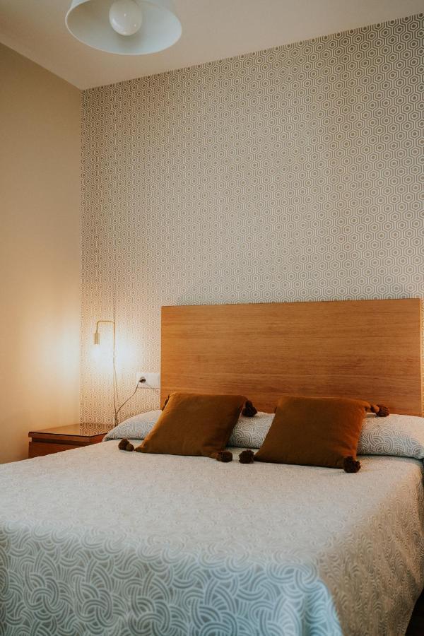 Apartamentos Poniente - Mares トレ・デル・マール エクステリア 写真